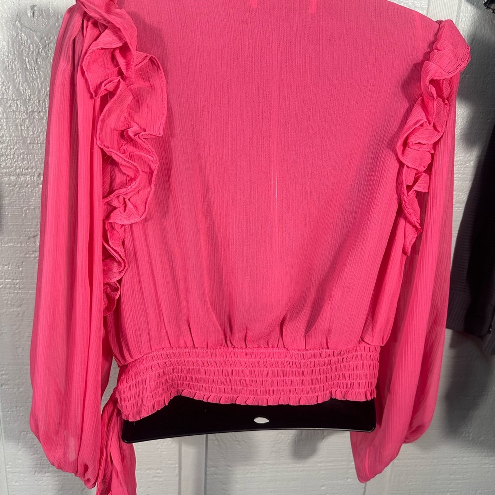 Do + Be Pink Long Sleeve V Neck Faux Wrap Chiffon Top Size Small EUC - Picture 5 of 9